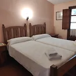Posada San Martin Del Castanar